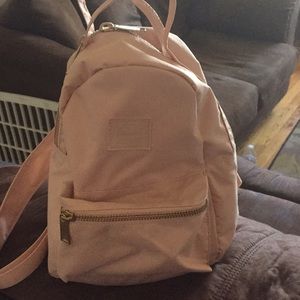 Herschel mini back pack